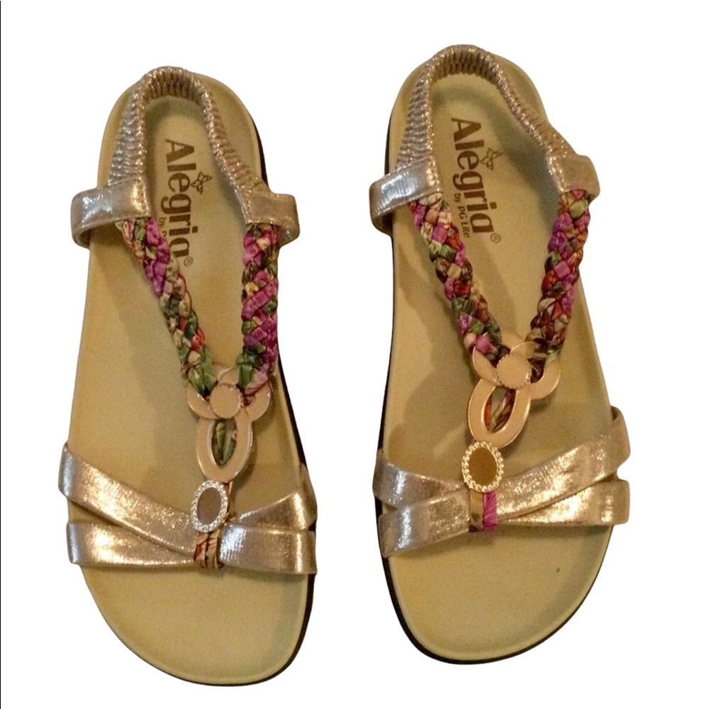 ALEGRIA ADORABLE SANDALS. NWOB.